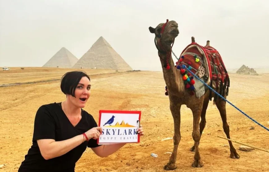 Cairo by bus from Hurghada – Pyramids of Giza + Egyptian Museum